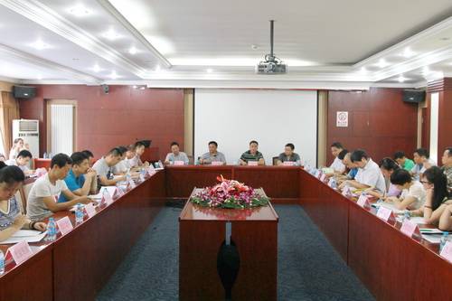 C:\Documents and Settings\zjr\桌面\霉菌毒素大会照片01.jpg